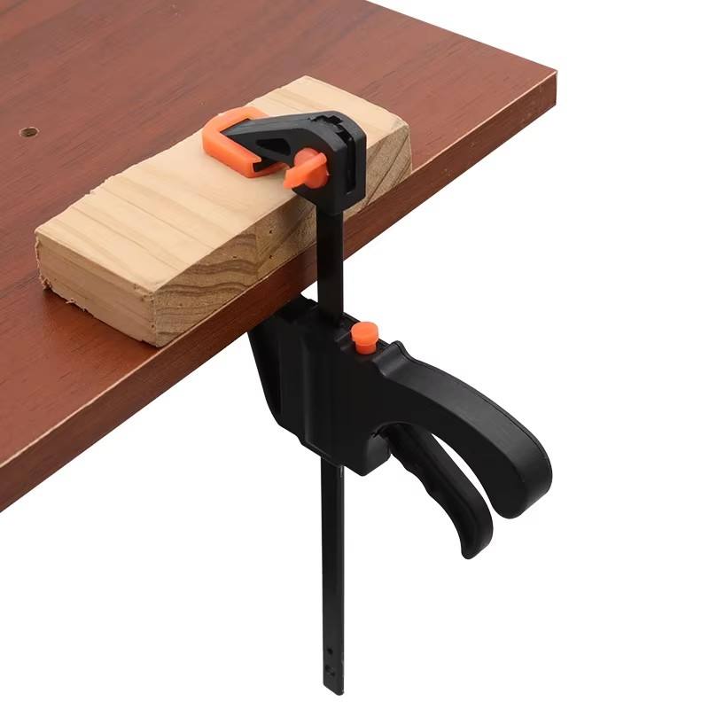 Menghină F Clamp Tâmplărie