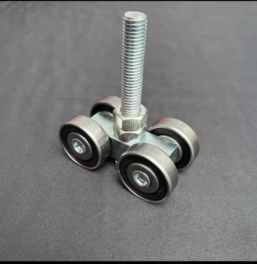 SISTEM CU 4 ROLE GLISANTE