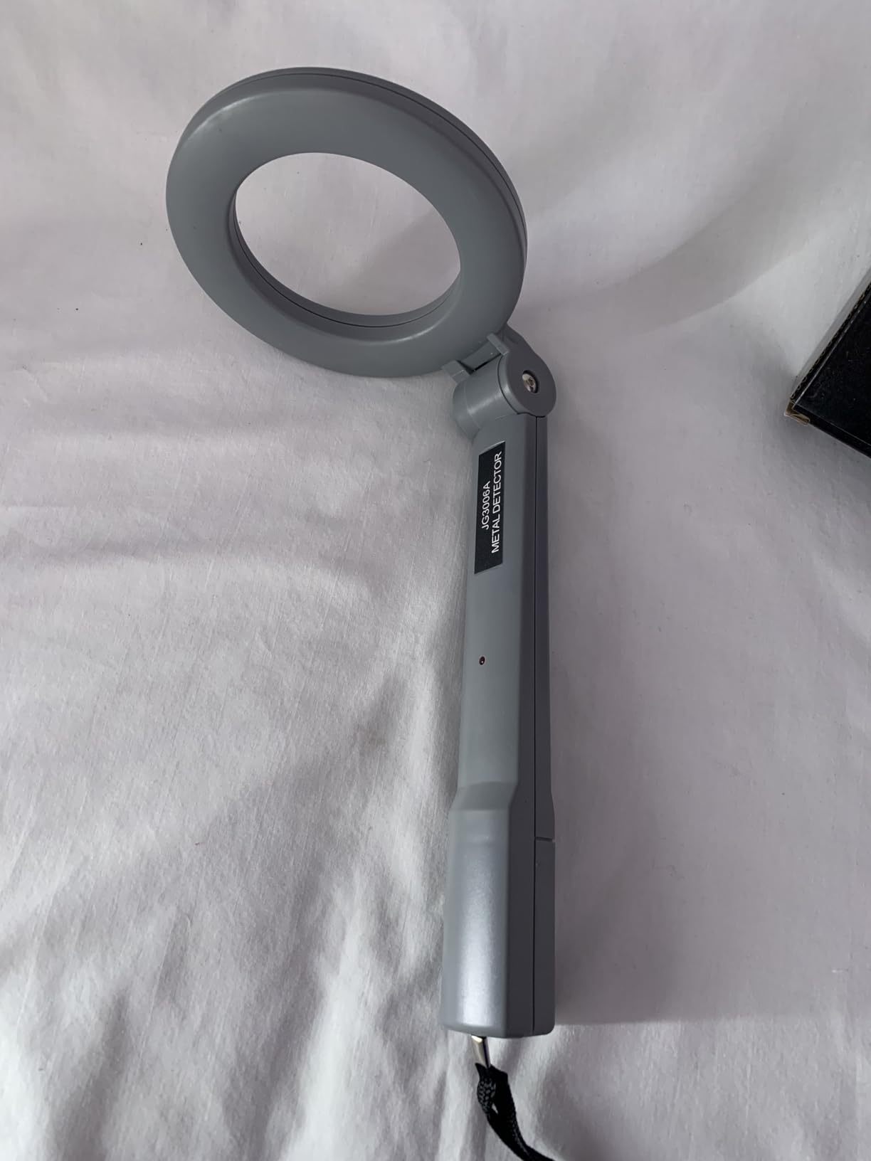 Detector Metale Sensibil LED Portabil