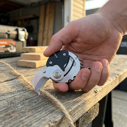 Breloc Multiunealtă EDC Compact