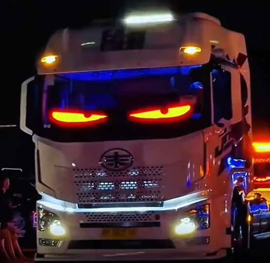Ecran LED Geam Mașină